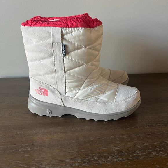 The North Face Girls Gray Red Winter Waterproof Snow Camp Boot- Size 6 - Picture 4 of 11